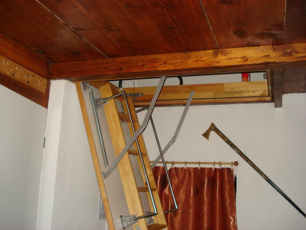 Chatka Rajecké Teplice Exteriör bild